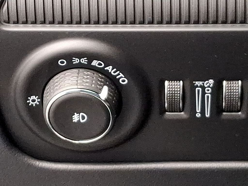 2022 Jeep Grand Wagoneer Series III