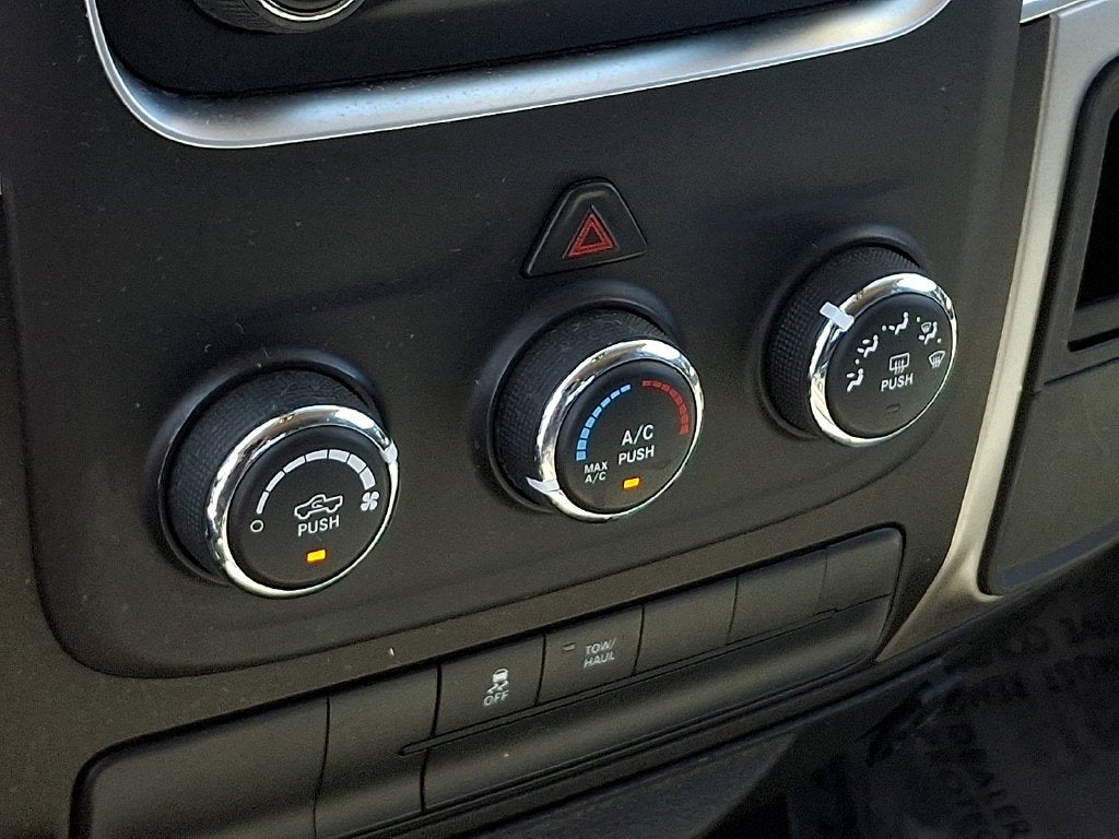 2020 RAM 1500 Classic SLT