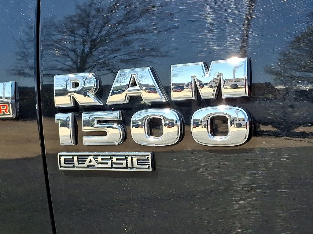 2022 RAM 1500 Classic SLT