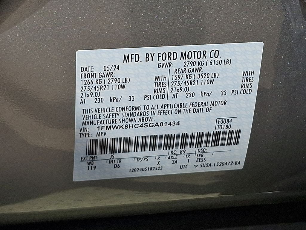 2025 Ford Explorer Platinum