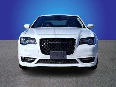 2023 Chrysler 300 Touring