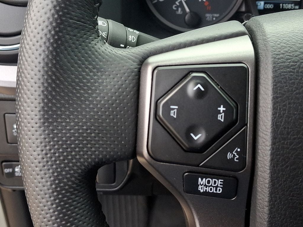 2023 Toyota Tacoma V6