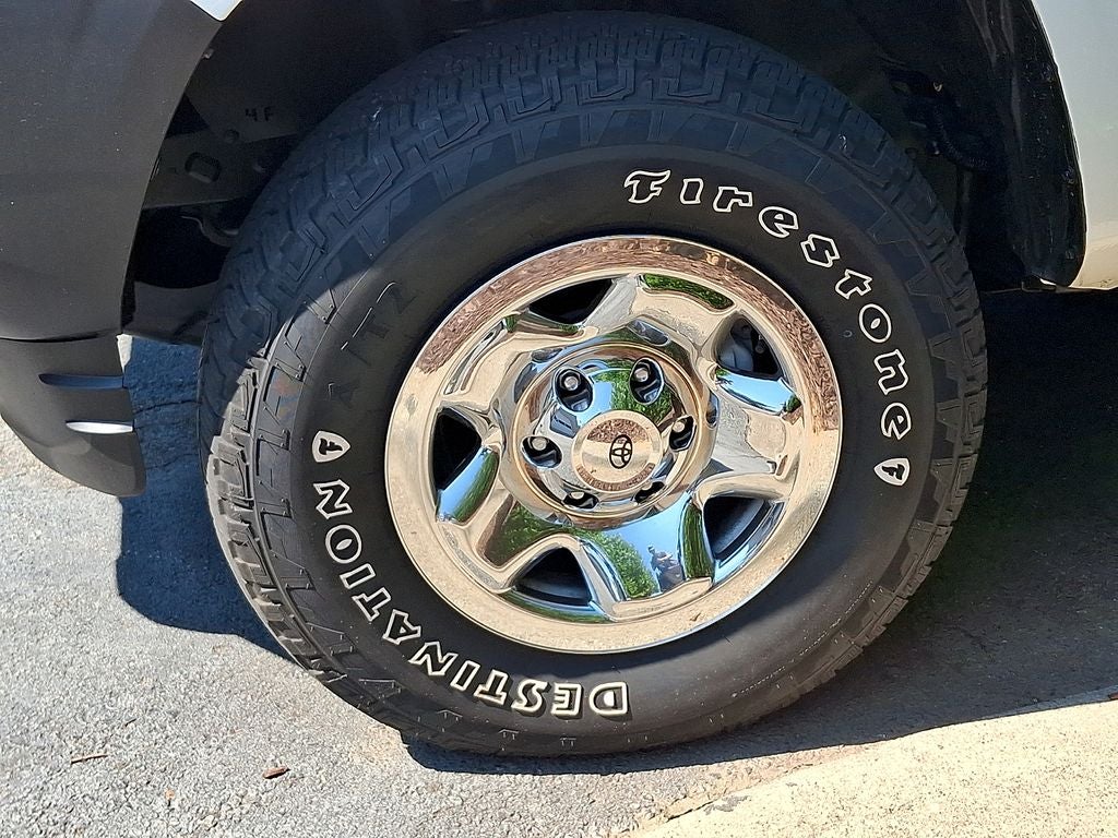 2023 Toyota Tacoma SR