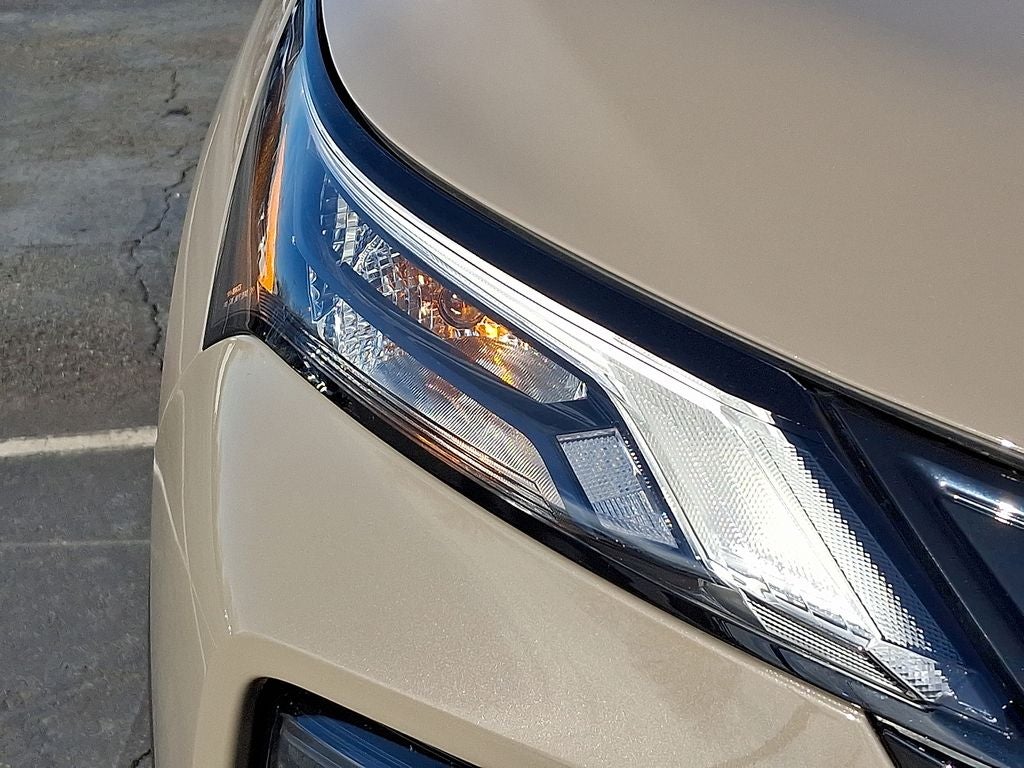 2025 Nissan Rogue Rock Creek