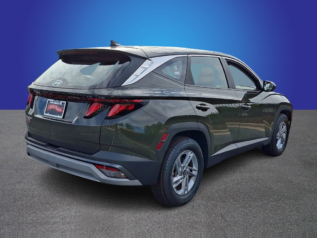 2025 Hyundai Tucson SE