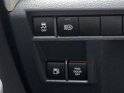 2023 Toyota Sienna XLE 7 Passenger