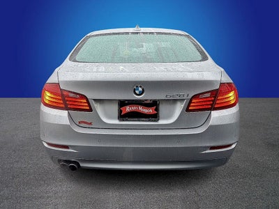 2015 BMW 5 Series 528i
