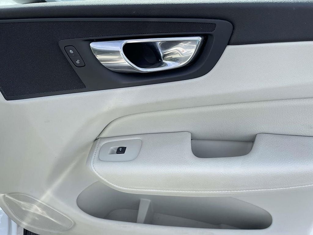 2018 Volvo XC60 T5 Inscription