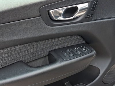 2023 Volvo XC60 B5 Core