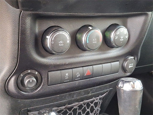 2015 Jeep Wrangler Freedom Edition