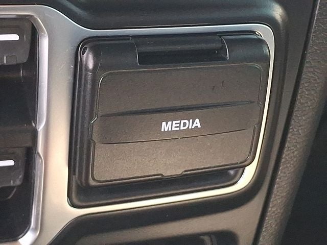 2022 Jeep Wrangler Sahara Altitude 4x4