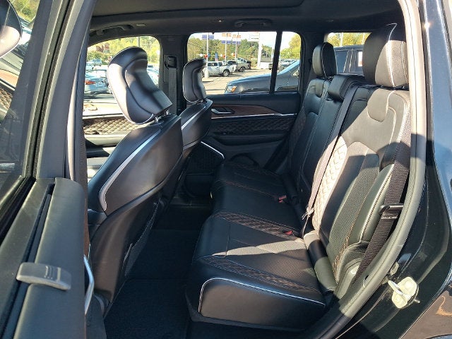 2023 Jeep Grand Cherokee Summit 4x4
