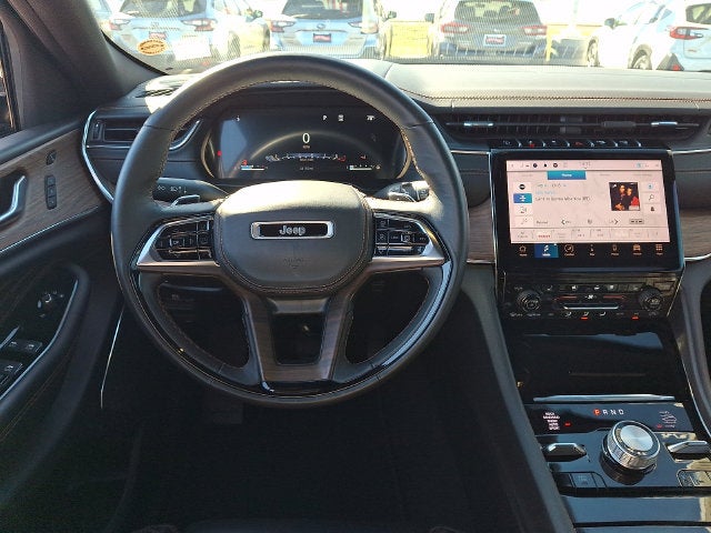2023 Jeep Grand Cherokee Summit 4x4