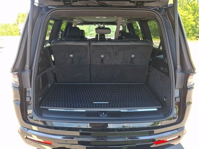 2025 Jeep Grand Wagoneer Series II Obsidian