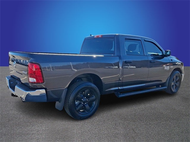 2023 RAM 1500 Classic Tradesman Crew Cab 4x4 6'4' Box