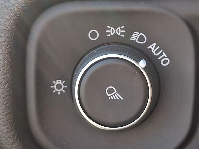 2025 RAM 1500 Tradesman Quad Cab 4x4 6'4' Box