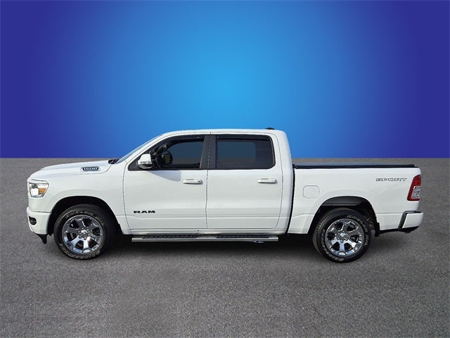 2022 RAM 1500 Big Horn Crew Cab 4x4 5'7' Box