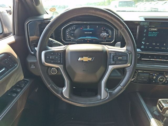 2023 Chevrolet Silverado 1500 4WD Crew Cab Short Bed LTZ