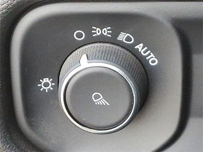 2022 RAM 2500 Tradesman Crew Cab 4x4 6'4' Box