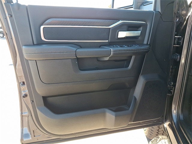 2025 RAM 2500 Big Horn Crew Cab 4x4 6'4' Box