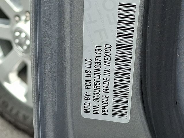 2022 RAM 2500 Laramie Crew Cab 4x4 6'4' Box