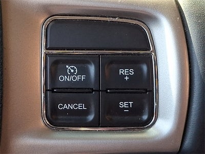 2017 RAM 2500 Laramie Crew Cab 4x4 6'4' Box