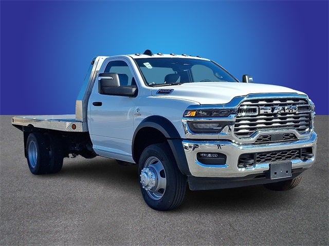 2025 RAM 5500HD Tradesman/Big Horn