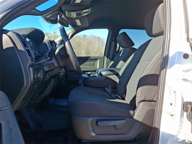 2025 RAM 5500HD Tradesman/Big Horn