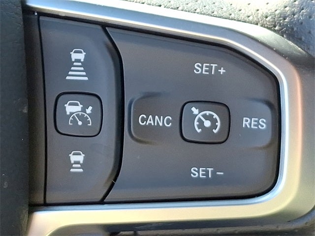 2025 RAM 5500HD Tradesman/Big Horn