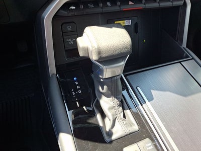 2023 Toyota Tundra Platinum