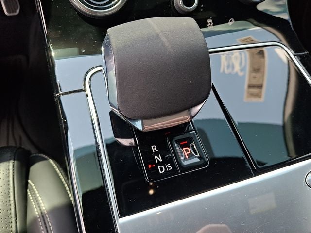 2021 Land Rover Range Rover Velar P400 R-Dynamic HSE